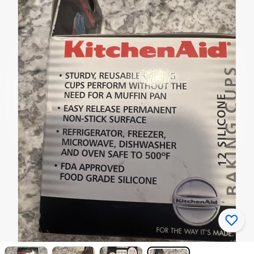 Silicone Red Baking Cups Boxed and Airtight lids like watermelon - Picture 5 of 6